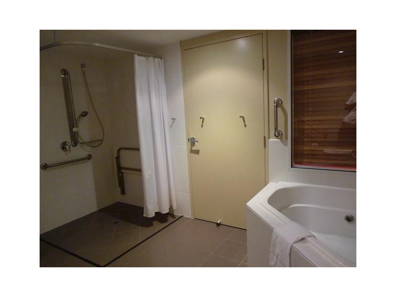 118/569 Esplanade, Urangan QLD 4655