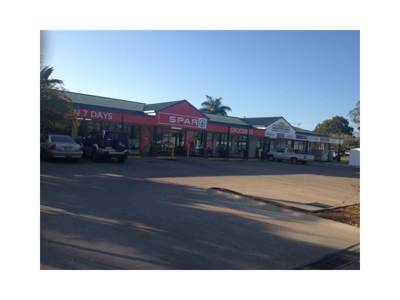 81-85 William St, Howard QLD 4659