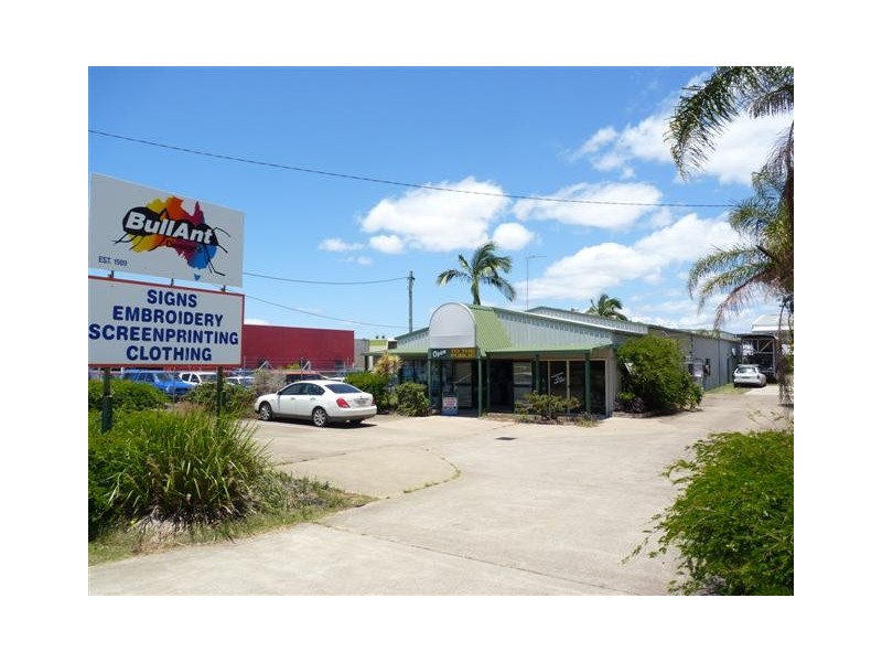 87 Old Maryborough Rd, Pialba QLD 4655