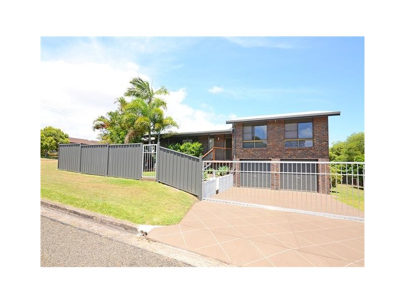55 John St, Scarness QLD 4655