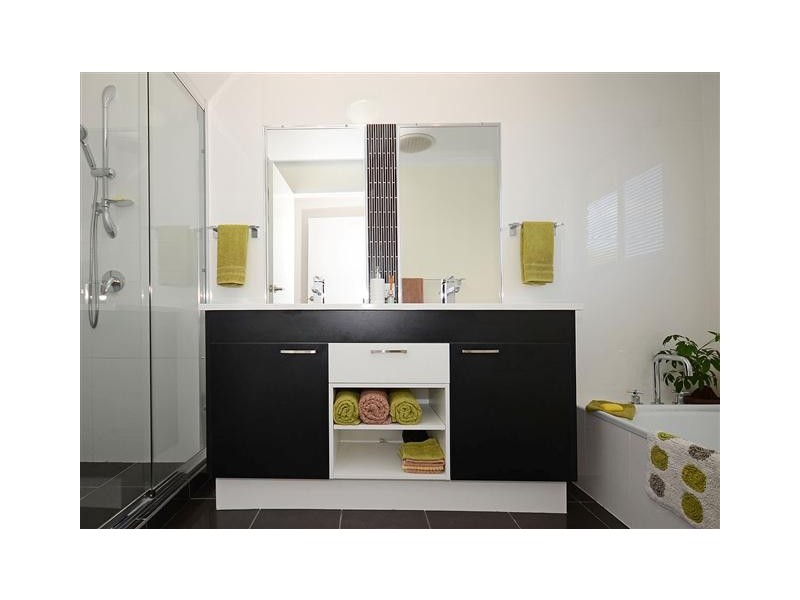 55 John St, Scarness QLD 4655
