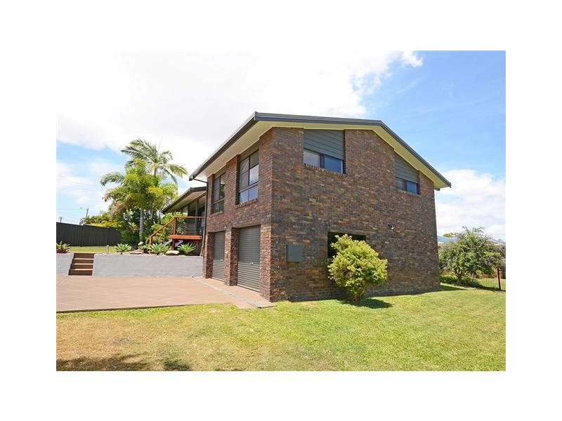 55 John St, Scarness QLD 4655