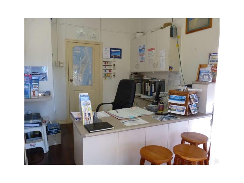 182 Torquay Rd, Scarness QLD 4655