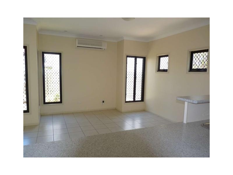 9/175 Torquay Rd, Scarness QLD 4655