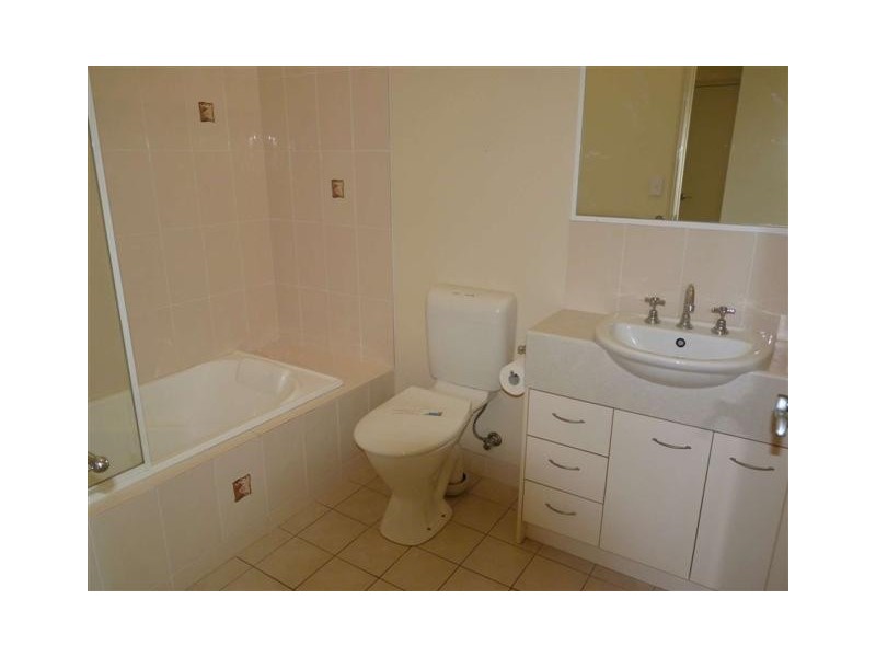 9/175 Torquay Rd, Scarness QLD 4655