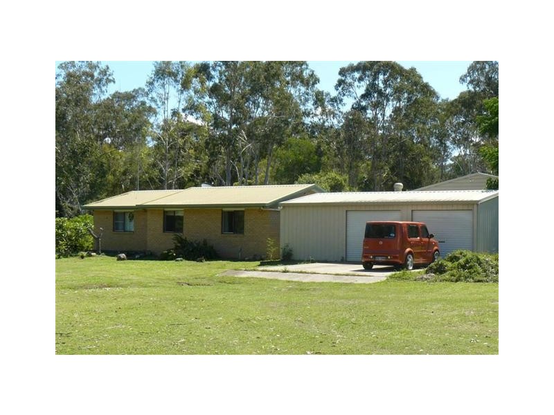 2 Sewell Ct, Booral QLD 4655