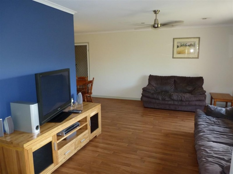 2 Willow Ct, Kawungan QLD 4655