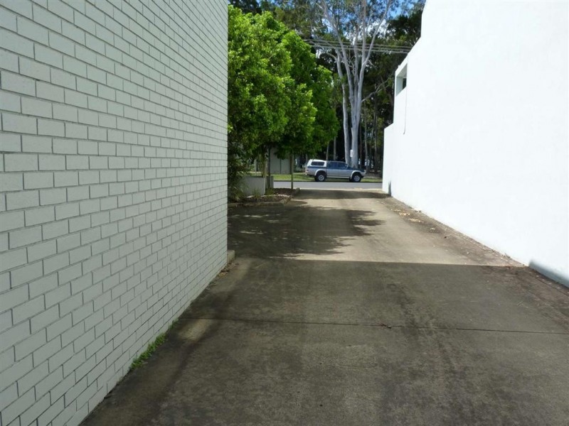 403 Esplanade, Torquay QLD 4655