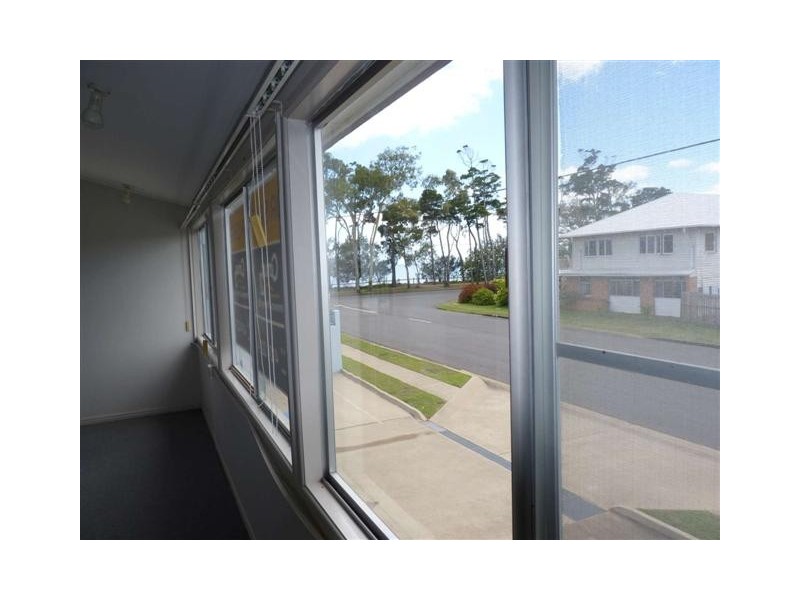 320 Esplanade, Scarness QLD 4655