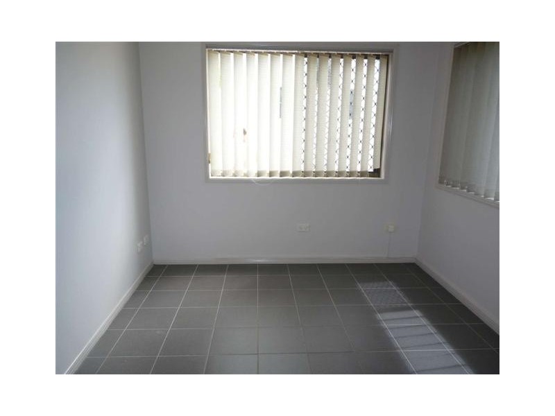 320 Esplanade, Scarness QLD 4655