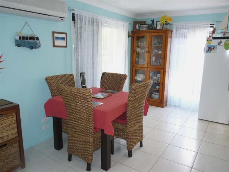 1 Silverleaf Tce, Toogoom QLD 4655
