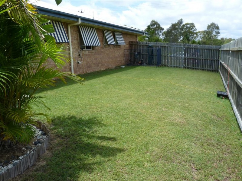 1 Silverleaf Tce, Toogoom QLD 4655