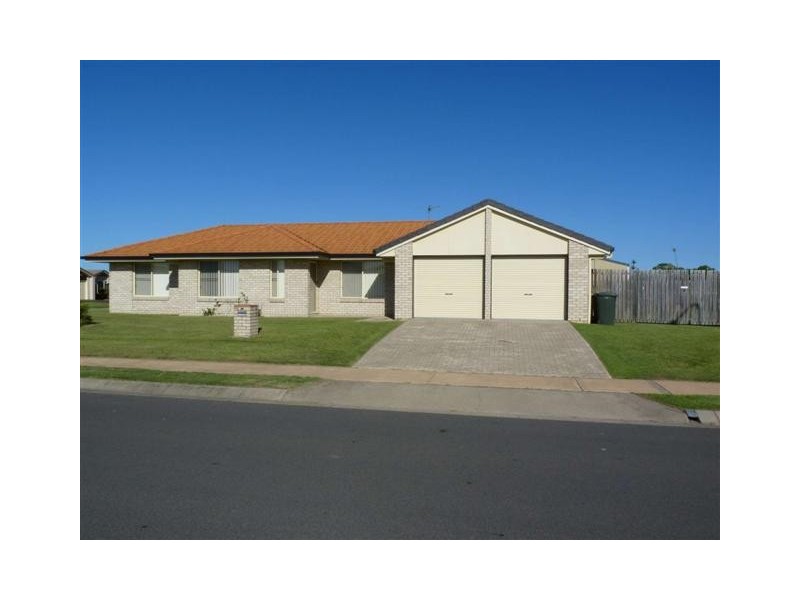 11 Dundee Dr, Kawungan QLD 4655