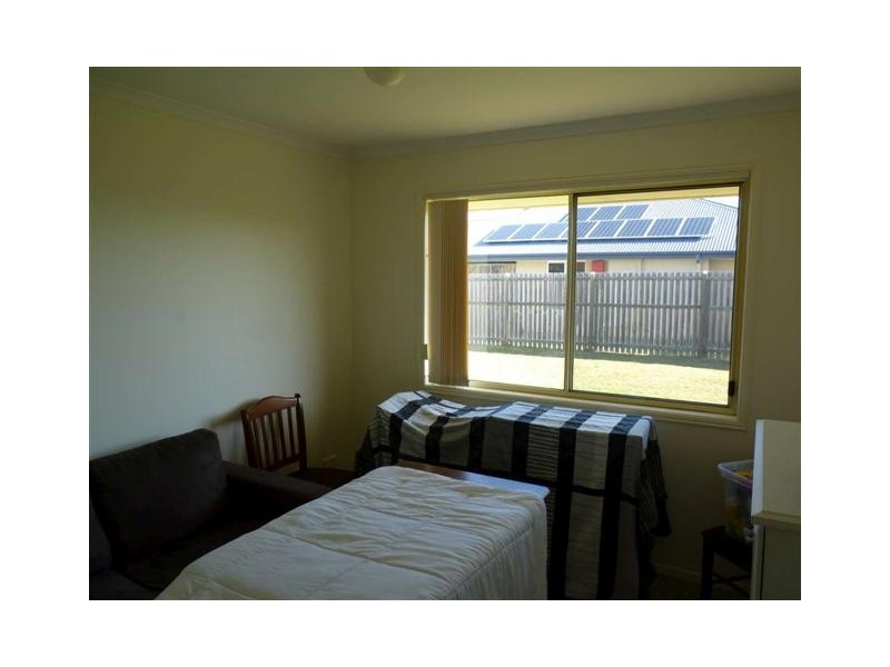 11 Dundee Dr, Kawungan QLD 4655