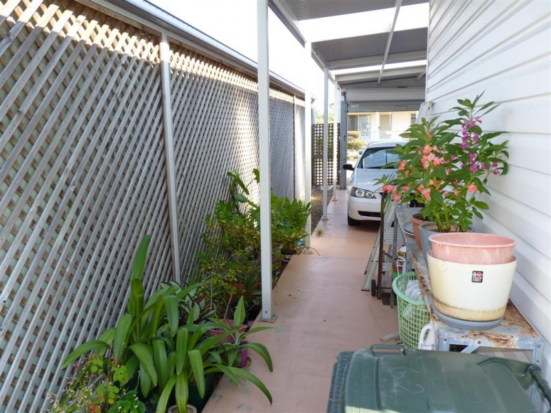 62/7 Bay Dr (Golden Shores), Pialba QLD 4655