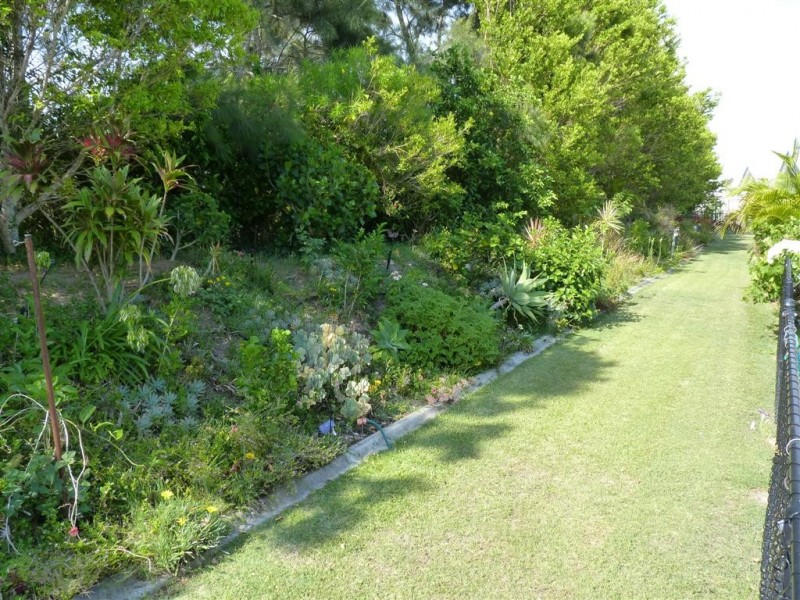 62/7 Bay Dr (Golden Shores), Pialba QLD 4655