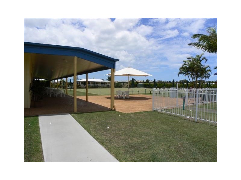 62/7 Bay Dr (Golden Shores), Pialba QLD 4655