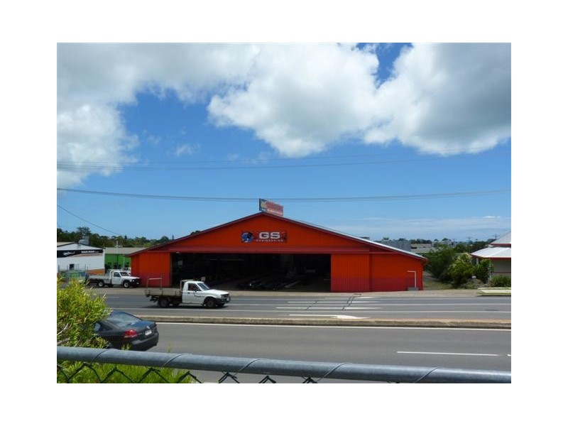 194 Boat Harbour Dr, Pialba QLD 4655