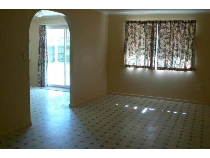 44 Bunker Avenue, Pialba QLD 4655