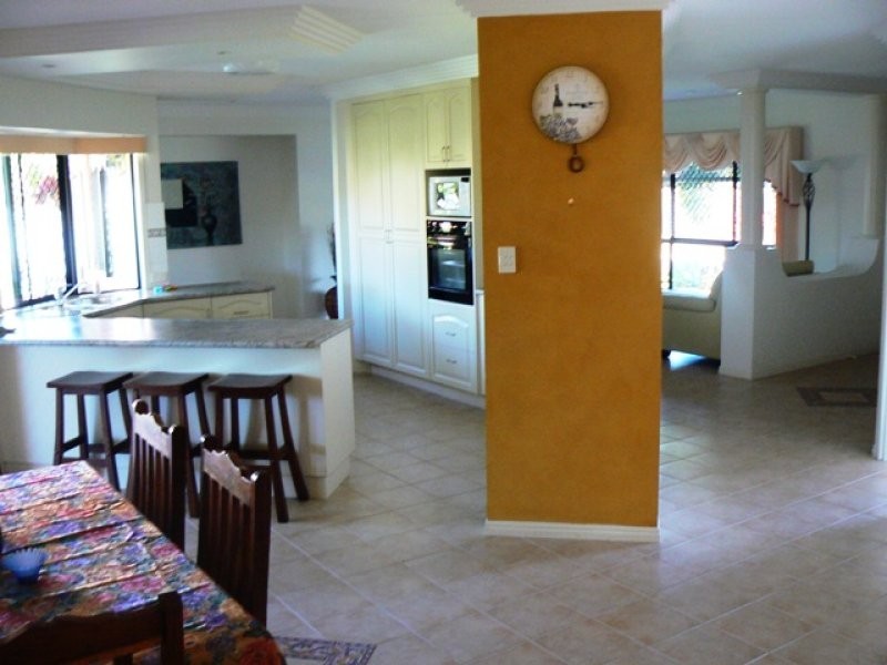 5 Florida Court, Torquay QLD 4655
