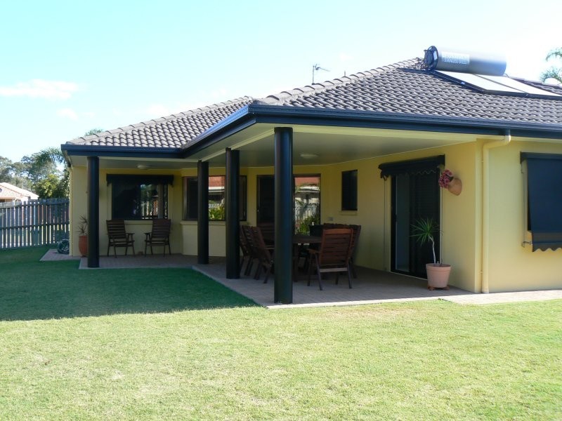 5 Florida Court, Torquay QLD 4655