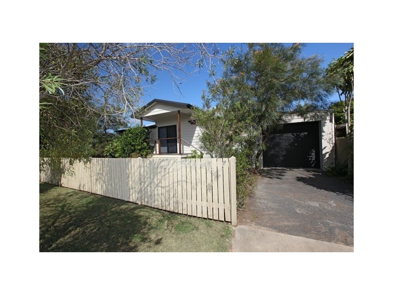 15 Macks Road, Torquay QLD 4655