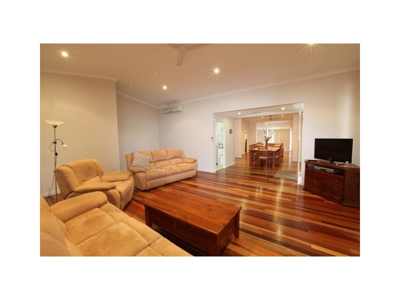 15 Macks Road, Torquay QLD 4655