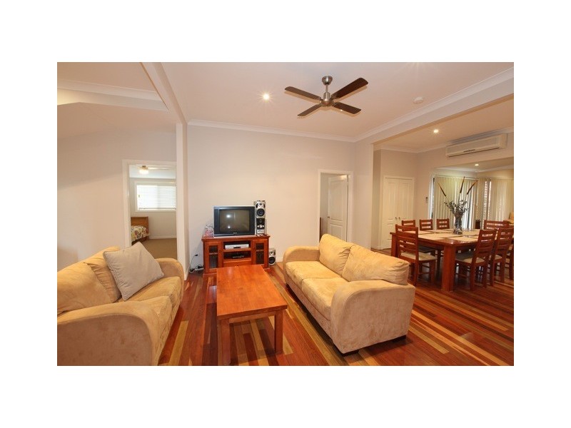 15 Macks Road, Torquay QLD 4655