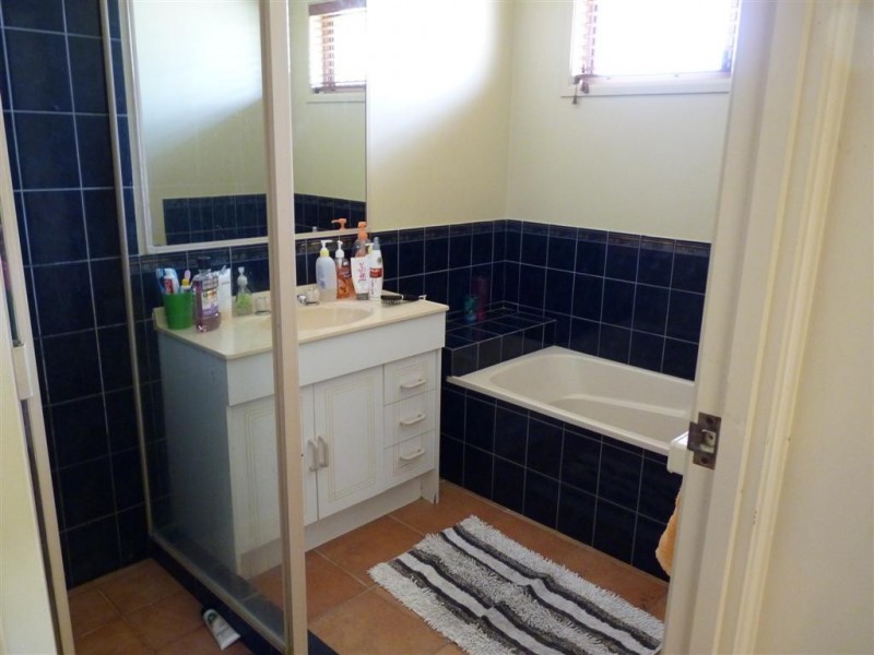 21 Brolga Ct, Eli Waters QLD 4655