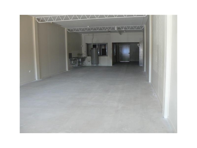 Shop 1/8 Bideford Street, Torquay QLD 4655