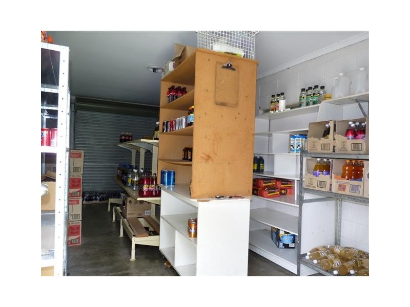 764 Boat Harbour Dr, Urangan QLD 4655