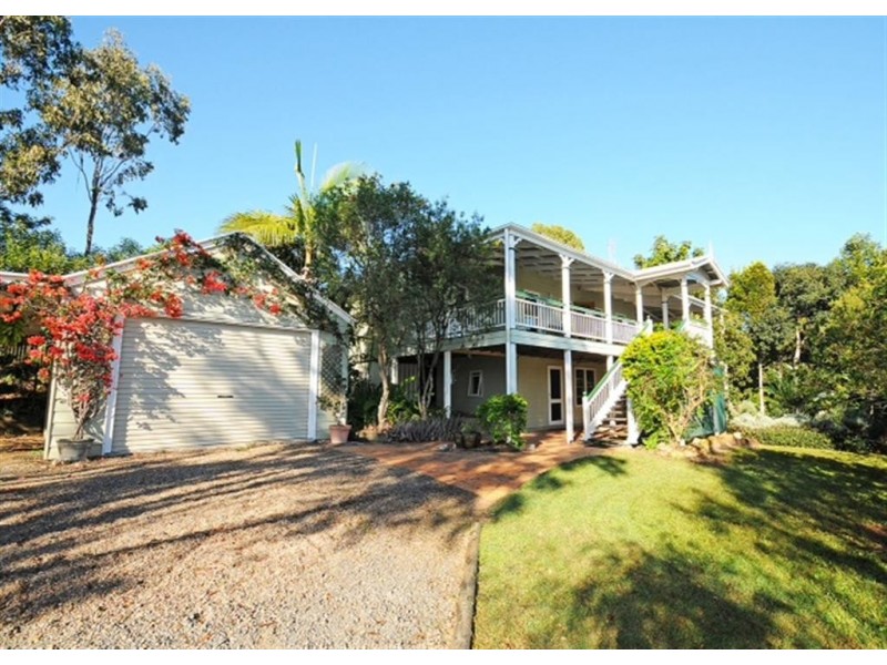 35 Hamilton Dr, Craignish QLD 4655