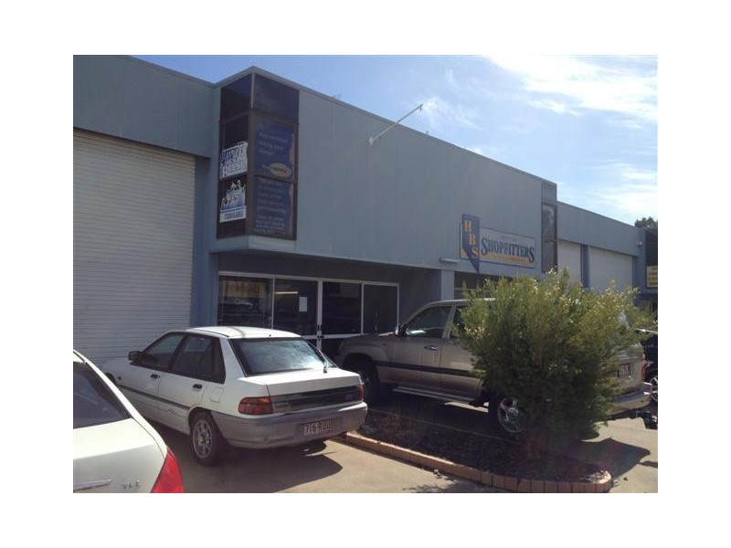 102 Islander Rd, Pialba QLD 4655