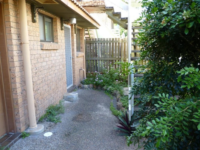 3/6 Witt St, Torquay QLD 4655