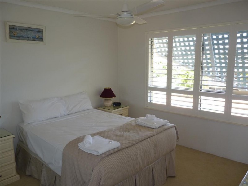 149 Great Sandy Straits, Buccaneer Dr, Urangan QLD 4655
