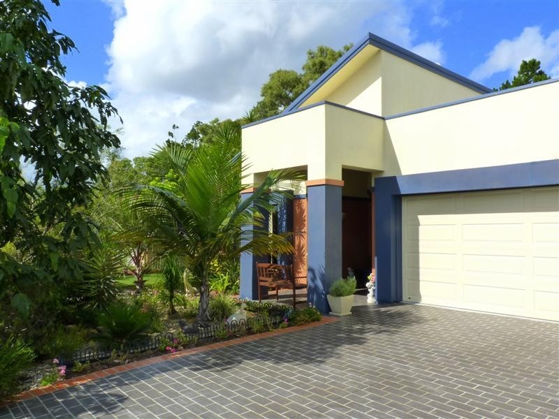 16 Tree View Rd, Toogoom QLD 4655