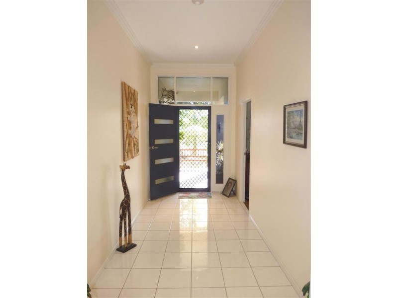 16 Tree View Rd, Toogoom QLD 4655