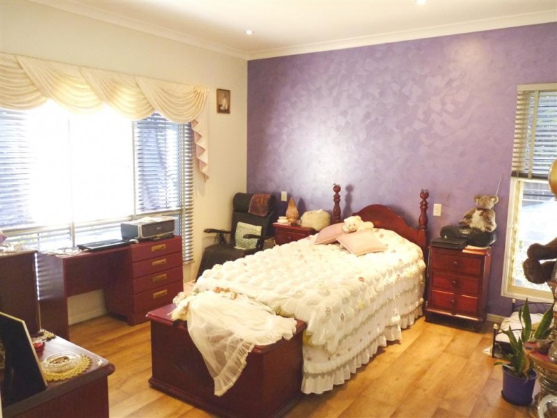 16 Tree View Rd, Toogoom QLD 4655