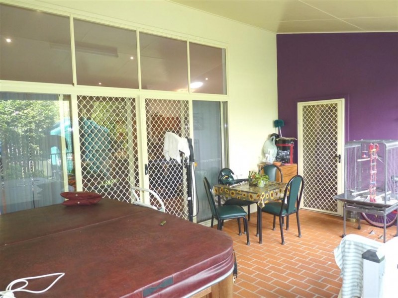 16 Tree View Rd, Toogoom QLD 4655