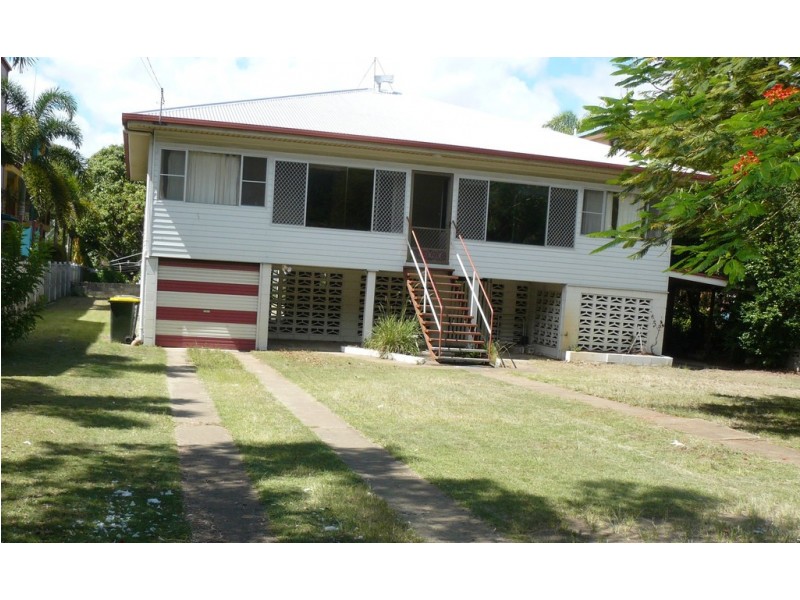 395 Esplanade, Torquay QLD 4655