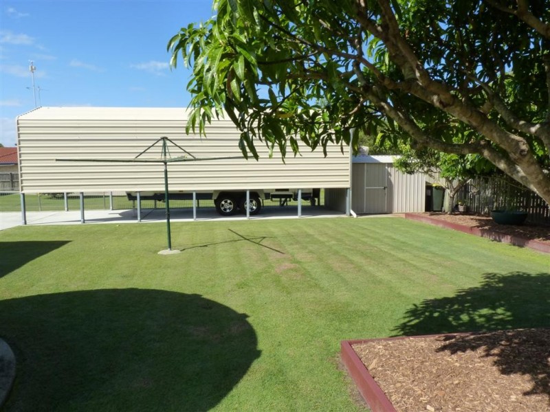 34 Aimee Dr, Urangan QLD 4655