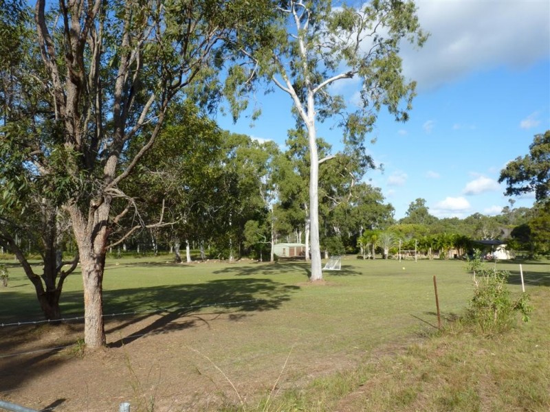 56 Ti Tree Av, Booral QLD 4655