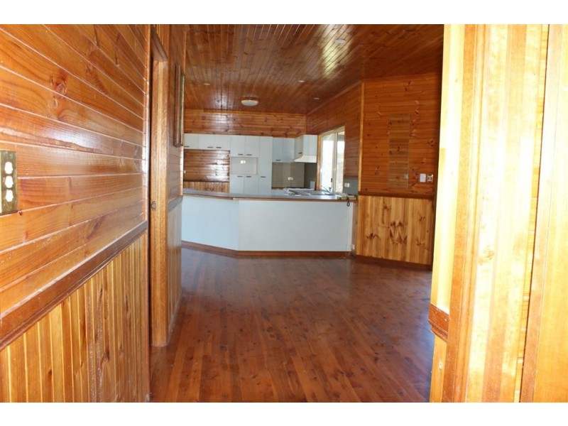 Bullyard QLD 4671