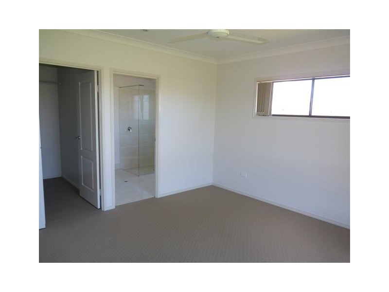 2 Duke Ct (L194), Urraween QLD 4655