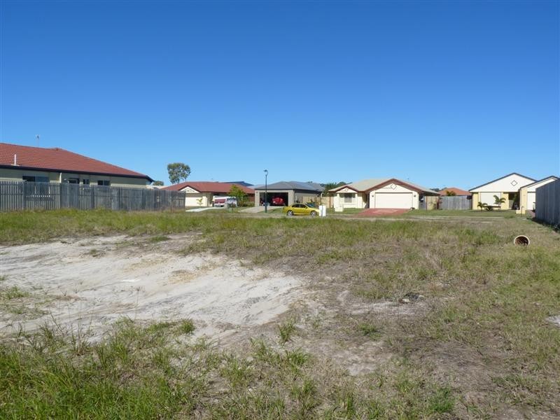 37 Endeavour Way, Eli Waters QLD 4655