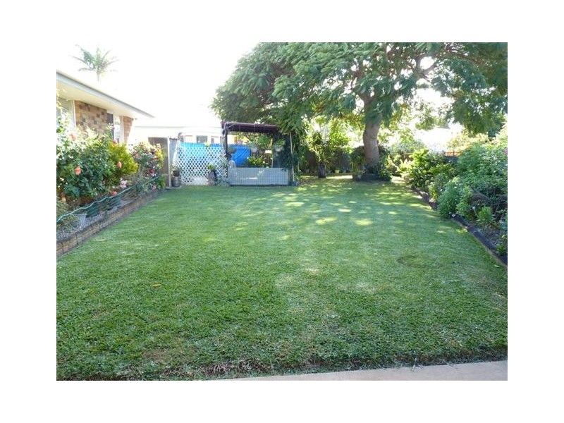 9 San Marco Ct, Urangan QLD 4655