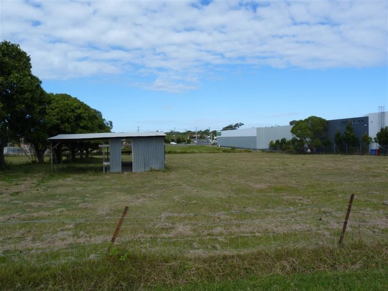 23 Islander Rd, Pialba QLD 4655