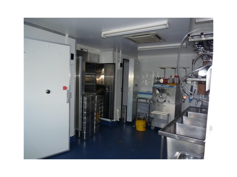 Shop 1/ 174 Boat Harbour Dr, Pialba QLD 4655