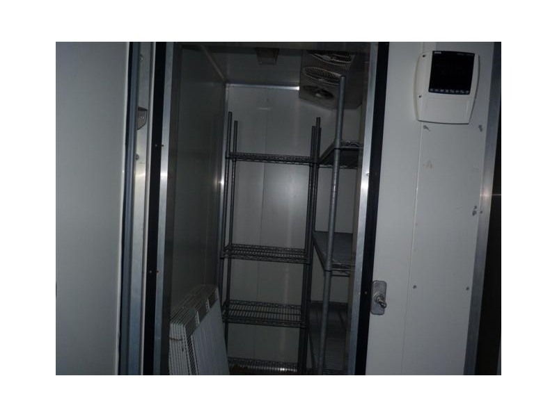 Shop 1/ 174 Boat Harbour Dr, Pialba QLD 4655