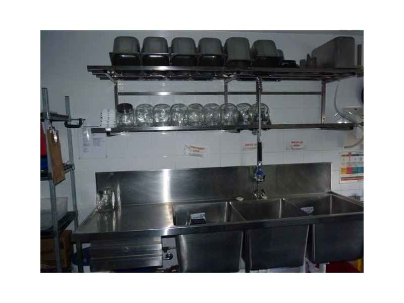 Shop 1/ 174 Boat Harbour Dr, Pialba QLD 4655